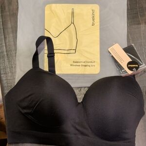 Truekind Black Wireless Shaping Bra — Smooth Support